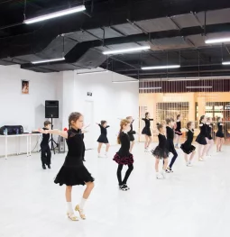 танцевальная студия corona dance изображение 2 на проекте mymarino.ru